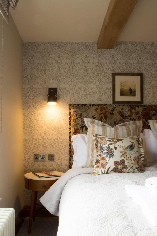The Legh Arms Prestbury Bed & Breakfast แม็กเคิลสฟิลด์ ภายนอก รูปภาพ