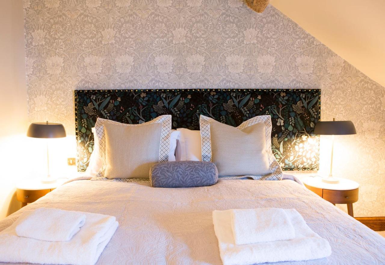 The Legh Arms Prestbury Bed & Breakfast แม็กเคิลสฟิลด์ ภายนอก รูปภาพ